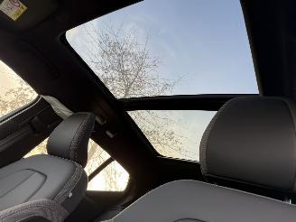 Volvo XC40 70 kWh Recharge Ultimate / Pano / Leer picture 12