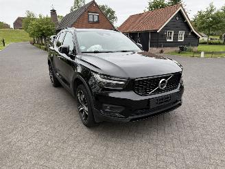 Volvo XC40 1.5 T4 RECHARGE GEARTRONIC R-DESIGN picture 3