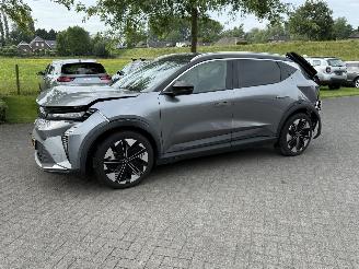 Avarii autoturisme Renault Scenic E-Tech EV87 Long Range 2025/11