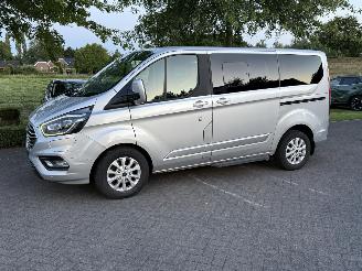 krockskadad bil auto Ford Transit Custom Tourneo 320 / Plug-in hybride / 8p / Automaat 2020/6