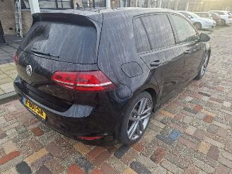 Volkswagen Golf 1.4 TSI EDITION R picture 5