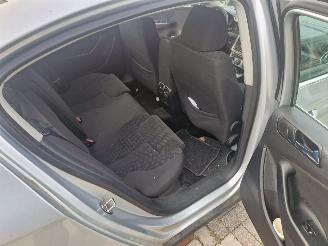 Volkswagen Passat 2.0 fsi comfortline picture 13