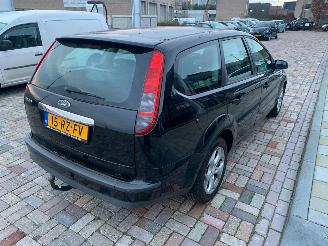 Ford Focus 1.6 16v picture 5