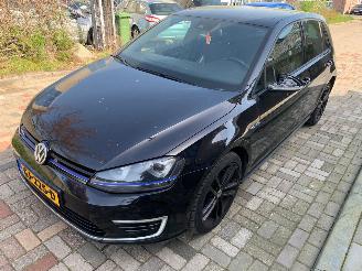 Volkswagen Golf 1.4 TSI GTE picture 2