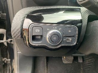 Mercedes Cla-klasse CLA 180 D picture 22