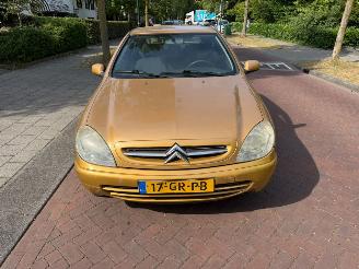 Damaged car Citroën Xsara 1.6i 16V VTR 2001/2