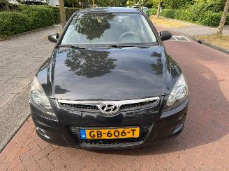 skadebil auto Hyundai I-30 1.4i dynamic 2009/8