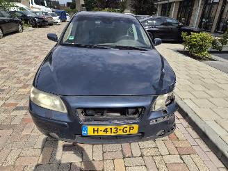 Unfallwagen Volvo S-60 2.5 T KINETIC 2005/10
