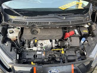 Ford Transit courier picture 9