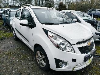 Voiture accidenté Chevrolet Spark Chevrolet Spark 1.0 16V LE 2011 2011/1