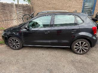 uszkodzony samochody osobowe Volkswagen Polo Volkswagen Polo 1.6 TDI Comfortline 2010/1
