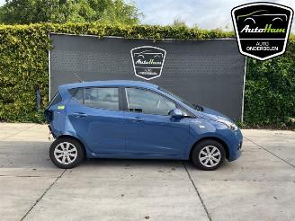 disassembly passenger cars Hyundai I-10 i10 (B5), Hatchback, 2013 / 2019 1.0 12V 2014/10