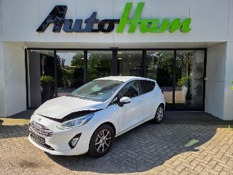 Unfallwagen Ford Fiesta 1.0 EcoBoost 12V Hatchback  Benzine 999cc 70kW (95pk) FWD 2019-12  M0JB 2021/1