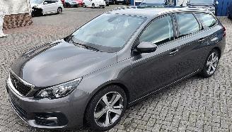 ojeté vozy osobní automobily Peugeot 308 Peugeot 308 SW Active navi top gepflegt 2017/12