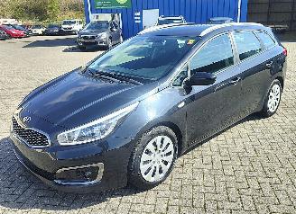  Kia Ceed Kia Ceed Sportswagon Edition 7  ( 1400 benzine ) 2017/9