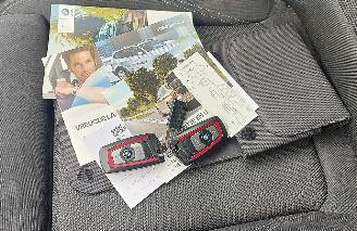 BMW 3-serie BMW 318 3 Touring 318 i Sport Line picture 12