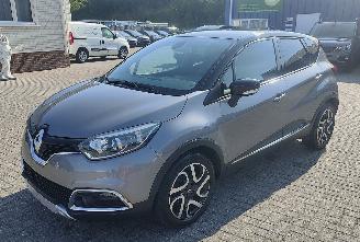 ojeté vozy osobní automobily Renault Captur Renault Captur Luxe lederen bekleding, navigatie en achteruitrijcamera, in topconditie. 2015/3