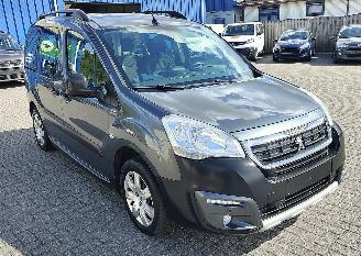 Peugeot Partner Tepee Partner Tepee Outdoor nieuwstaat pas nieuwe dis.riem picture 7