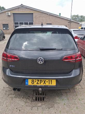 skadebil auto Volkswagen Golf GTE 2015/2