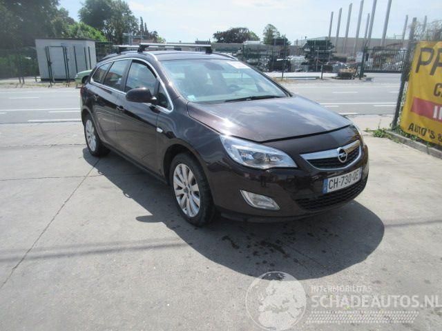 Opel Astra BREAK