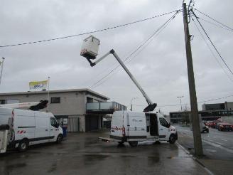 Renault Master HOOGTEWERKER picture 18
