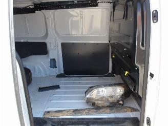 Peugeot Expert  picture 17