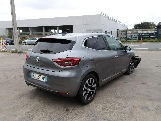 Renault Clio  picture 6