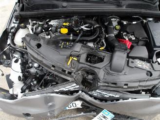 Renault Clio  picture 15