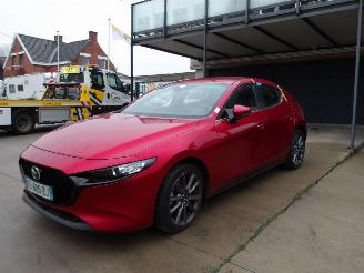skadebil auto Mazda 3  2021/6