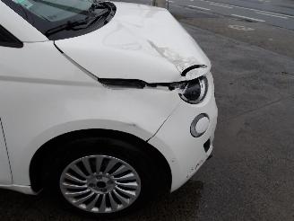 Fiat 500E  picture 13