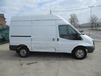 Ford Transit  picture 5