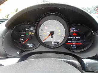 Porsche Cayman  picture 22