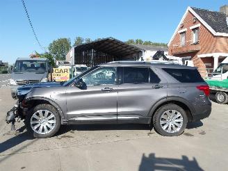 Ford Explorer PLATIMIUN picture 8