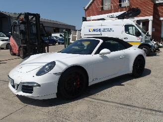 Voiture accidenté Porsche 911 GTS 2016/1
