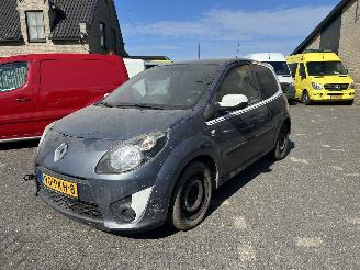Avarii autoturisme Renault Twingo 1.5 dCi Collection AIRCO, N.A.P. ENZ MOTOR SCHADE ! 2011/2