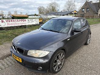 BMW 1-serie 118i High Executive automaat picture 23