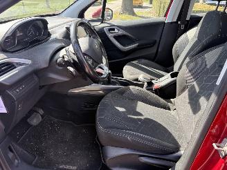 Peugeot 2008 1.2 PureTech Blue Lion AUTOMAAT, PANORAMA DAK, AIRCO, PDC, N.A.P. ENZ picture 6