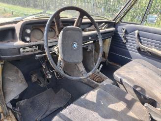 BMW 1502-2002 1602 E10 RESTAURATIE PROJECT / DECORATIE AUTO picture 3