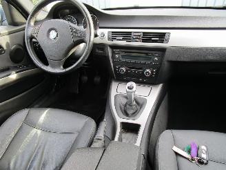 BMW 3-serie 320i Clima Leder Radio/CD 6-Bak picture 12