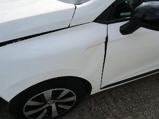 Renault Clio 1.0 TCE Navi Airco 91.000 KM 6-Bak picture 8