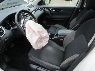 Nissan Qashqai 1.3 DIG-T Automaat Camera Navi picture 16
