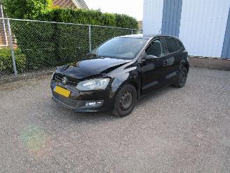 Unfallwagen Volkswagen Polo 1.6 TDI Navi Clima Panodak 2011/12