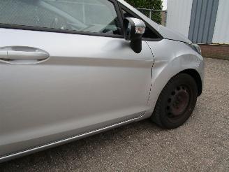 Ford Fiesta 1.25 Airco Radio/CD 5-Drs picture 10