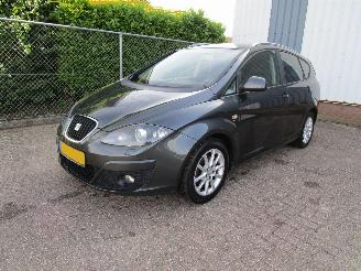 damaged passenger cars Seat Altea xl 1.2 TSI Navi Clima 2011/1