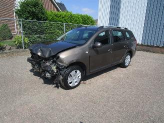 Damaged car Dacia Logan 0.9 TCE LPG Airco 128.000 KM 2017/6