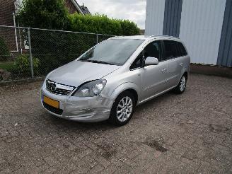 Unfallwagen Opel Zafira 1.8 Navi Airco 7-Pers. 2012/1