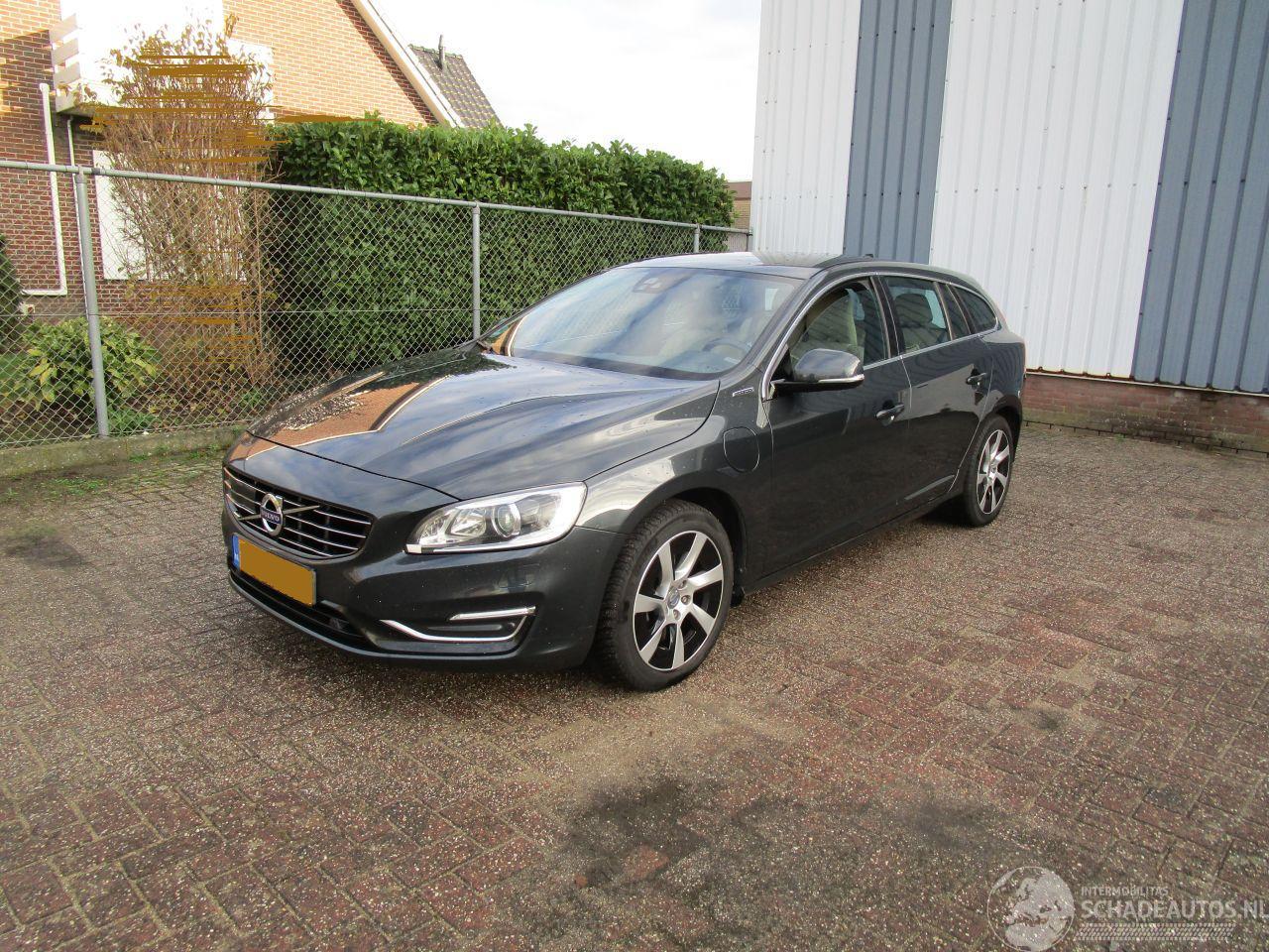 Volvo V-60 2.4 D6 AWD Hybride Camera Navi