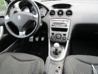 Peugeot 308 1.6 THP 7-Pers. Clima 6-Bak picture 7