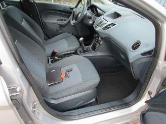Ford Fiesta 1.25 Airco Radio/CD 5-Drs picture 11