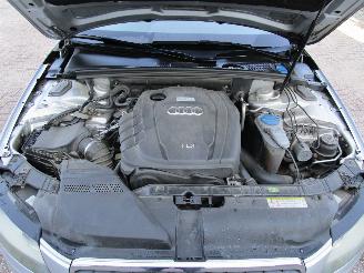 Audi A4 2.0 TDI Schadevrij Navi Clima 6-Bak picture 5